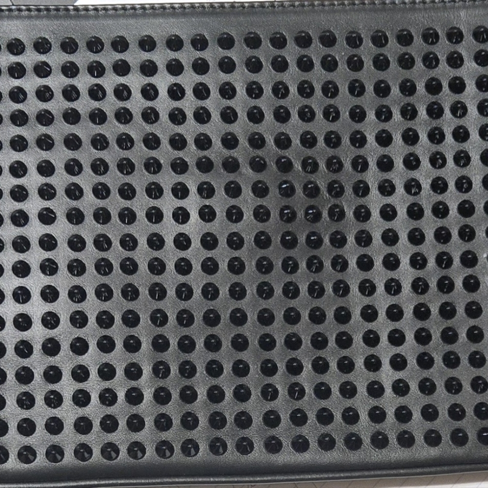 Christian Louboutin Loubiposh Clutch - Picture 4 of 13